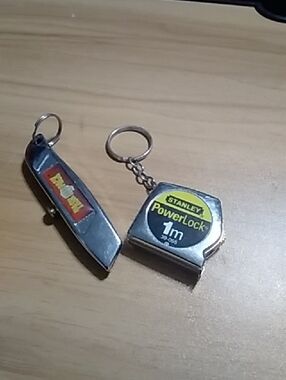 Stanley Silver PowerLock 1m Keychain Tape Measure with Metal Casing
